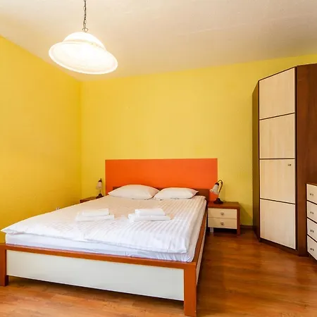 Rent Like Morskie Oko